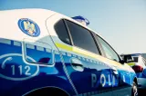 Trei bărbați, acuzați că au spart aparate SelfPay în București. Au încercat să fugă cu mașina și au rănit un polițist