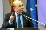 Traian Băsescu: "Vedem dacă vom avea un Guvern. România nu-şi poate permite să stea patru luni fără un guvern, cu un guvern respins de Parlament”