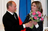 Tatăl iubitei lui Putin a intrat într-o afacere uriașă în Arctica. Legătura cu proiectul petrolier al Rosneft