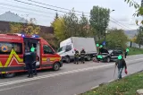Accident în județul Vaslui, între o mașină și o autoutilitară. O tânără de 25 de ani a suferit un traumatism cranio-cerebral