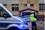 Al treilea atac într-o școală din Polonia, în doar câteva zile! O tânără de 21 de ani a rănit trei persoane