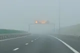 Alertă Infotrafic: ceață densă pe autostrăzile A1, A2, A3 și A7. Vizibilitate sub 50 de metri în mai multe județe