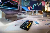 România, lovită de 5 șocuri economice! Euro ar putea ajunge la 5,50 lei, facturile cresc, iar statul riscă un blocaj