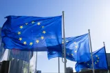 UE scoate două țări de pe lista paradisurilor fiscale. Cine rămâne pe lista neagră