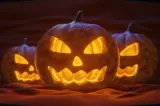 Jaf de 100.000 de euro la un oficiu poștal din Roma. Hoții purtau măști de Halloween și erau înarmați