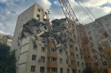 Primăria Capitalei dezminte informațiile despre macaraua de la blocul explodat din Rahova: „Nu a avut loc niciun accident”