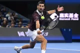 Novak Djokovic s-a calificat în finala de la Beijing. Medvedev, descalificat după ce a lovit un spectator