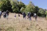 Ciobănașul de 19 ani, căutat fără încetare. Polițiști, jandarmi, pompieri, câini, drone și scafandri, mobilizați pentru a-l găsi pe Alin