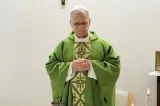 Primele imagini cu Papa Leon al XIV-lea după operația la plămân. Vaticanul a anunțat când va apărea din nou în public