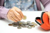 PNUD avertizează: 130 de milioane de oameni riscă să ajungă în sărăcie pe fondul scumpirii energiei și alimentelor