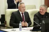 Scandal la audierile miniștrilor din Guvernul Niculescu: ”Prostia e ca betonul. Odată turnată, se va întări. Veți fi o rușine pentru armata română”