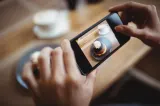 Cum eliberezi memoria telefonului fără să pierzi pozele: ghid pentru Android și iPhone