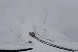 Transalpina a fost închisă între Rânca și Obârșia Lotrului din cauza vremii. Anunțul CNAIR -VIDEO