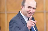 Tudorel Toader critică decizia de la Cotroceni: Președintele Nicușor Dan trebuia să consulte partidele înainte de a-l numi pe Veștea