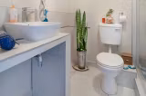 Culori pe care NU trebuie să le ai în baie. Ce recomandă designerii