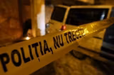 Moarte învăluită în mister într-o comună din Argeș. Cadavrul unei femei a fost mutat după deces