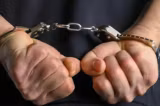 Bărbat din Bihor, arestat după ce a încercat să răpească băiețelul unui cuplu de polițiști