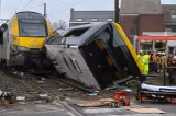 Tragedie în Belgia: un tren a spulberat un microbuz cu elevi. Patru persoane au murit, printre care doi copii