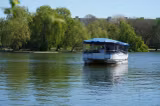 Vaporașul „Alexandru Ioan Cuza" revine pe lacul IOR cu plimbări gratuite până în august