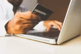Traseul real unei retrageri: de la soldul din casino online până la banii din contul tău