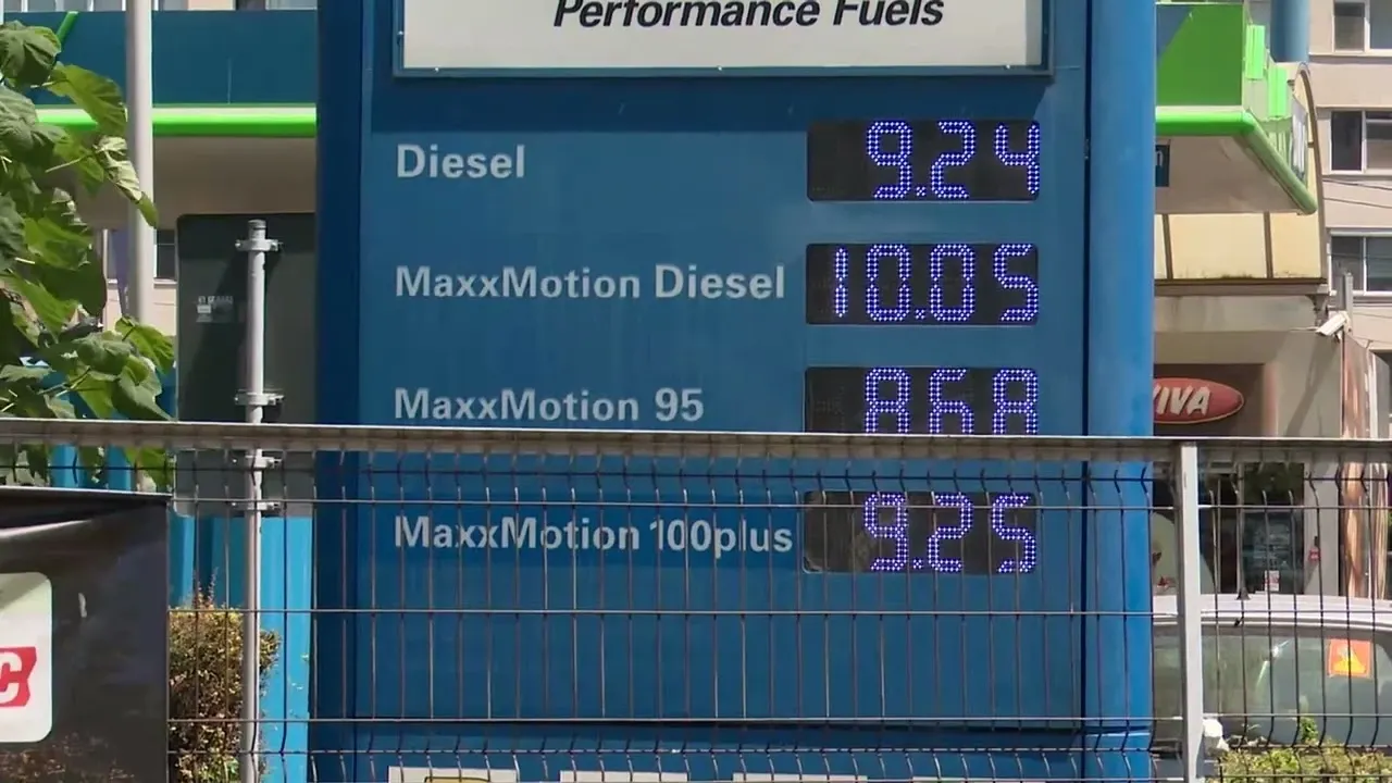  Plafonarea adaosului la pompă dispare. Carburanți mai scumpi