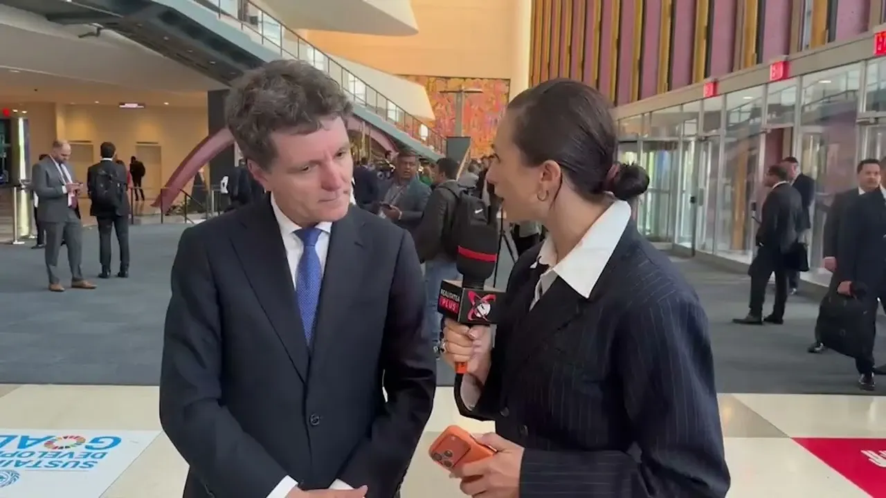 Interviu Ana Maria Pacuraru cu Nicusor Dan la New York