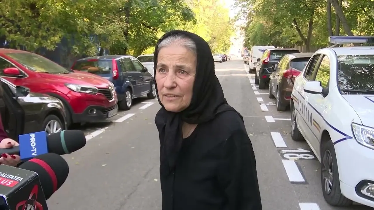 A inceput demolarea blocului din Rahova