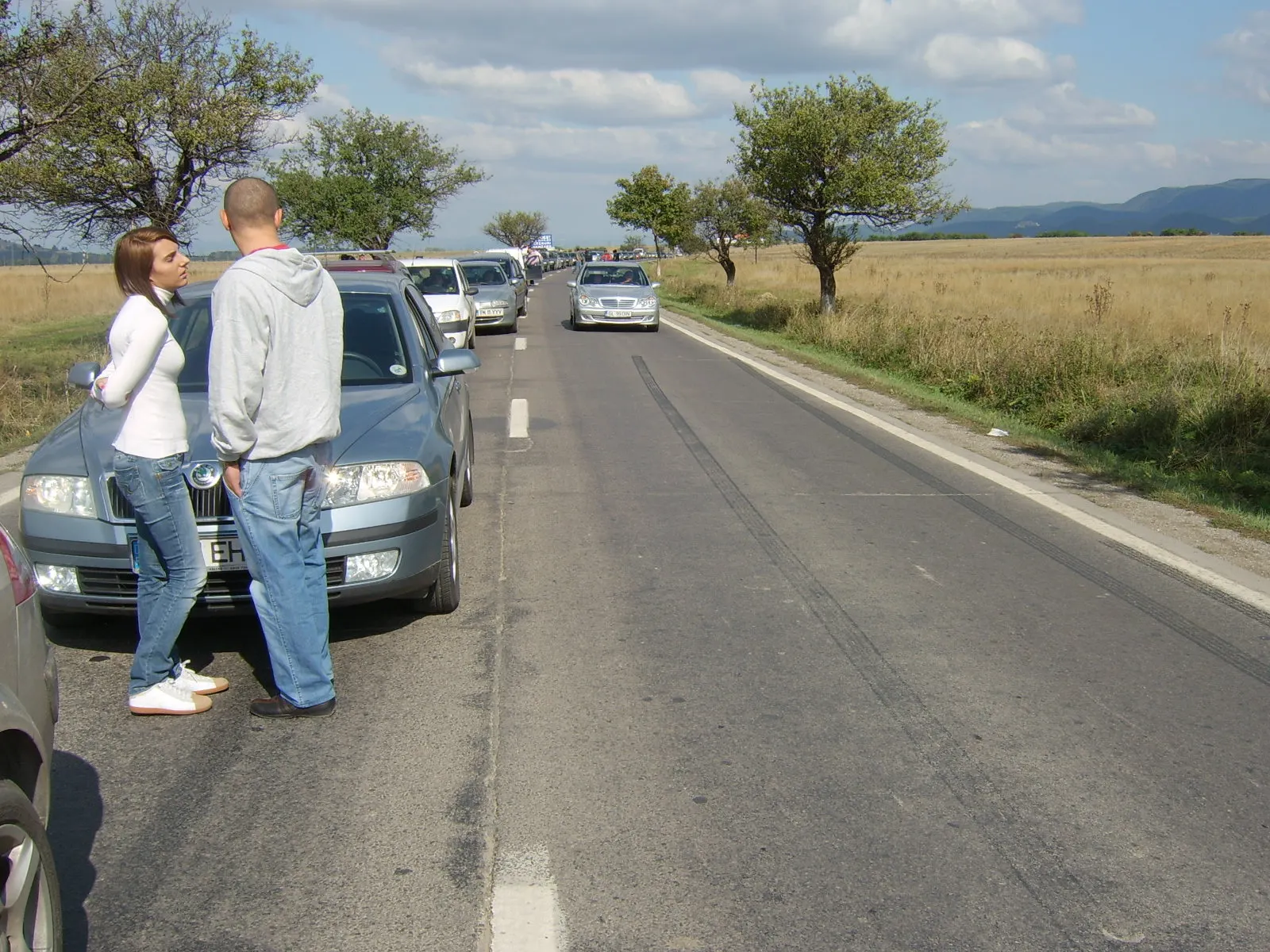 Un şofer a mers pe contrasens pe drumul Râşnov - Bran