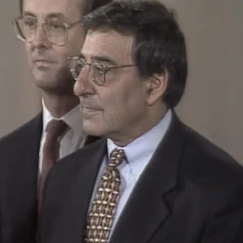 Leon Panetta a fost numit de către Barack Obama în fruntea CIA 