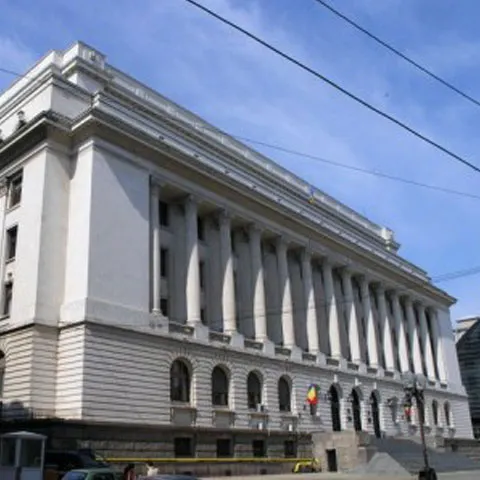 BNR: Băncile pot acorda credite mai mari pentru locuinţe