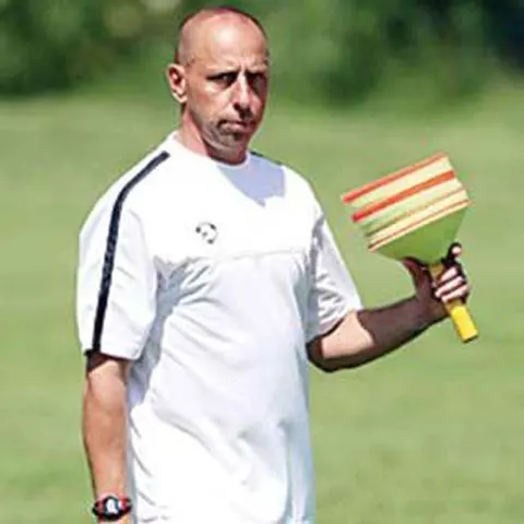 Trombetta: "CFR mi-a intrat în suflet şi mi-ar fi greu să colaborez cu o altă echipă din România" 