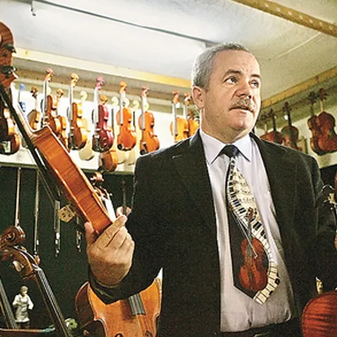 Urmaşul lui Stradivarius de la Reghin