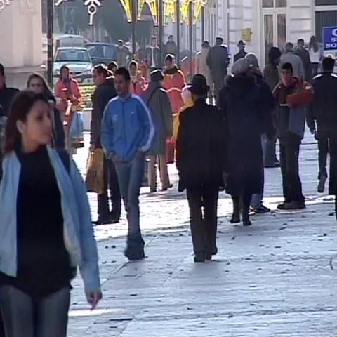 Numărul şomerilor cu studii superioare a crescut
