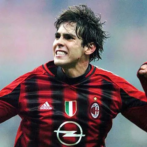 Agenţii lui Kaka susţin că jucătorul va lua decizia finală în privinţa transferului la City