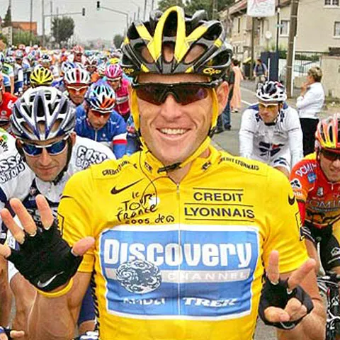 Lance Armstrong a participat la prima cursă după trei ani şi jumătate