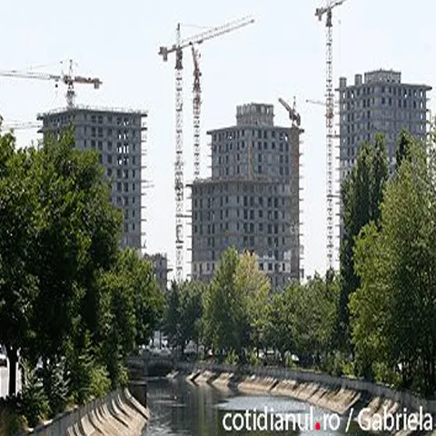 Tranzacţiile imobiliare mari din România - în scădere cu 39 la sută