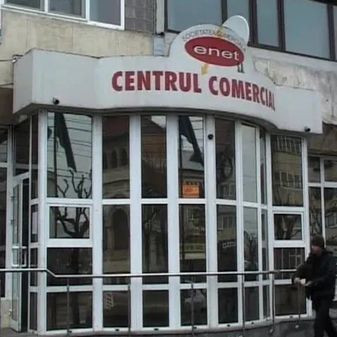 Sute de datornici din Focşani ar putea rămâne fără locuinţe