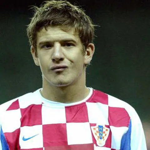 Dino Drpic, de la Dinamo Zagreb, a fost pus pe lista de transferuri după ce soţia sa a recunoscut că au făcut sex pe stadion! - FOTO