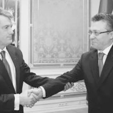 Diaconescu a fost jecmănit în Ucraina