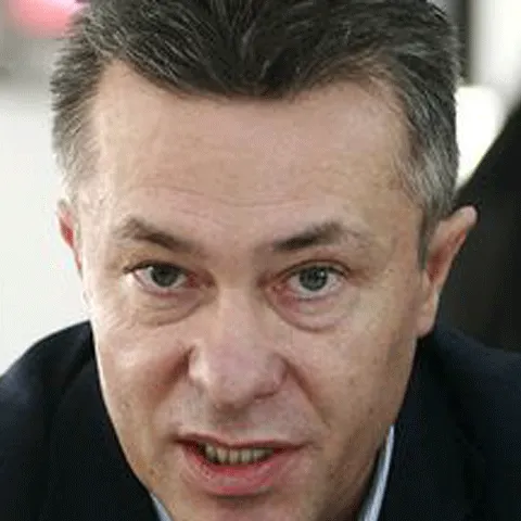 REVISTA PRESEI: Cristian Diaconescu: "Vom negocia cu Rusia livrări directe de gaze"