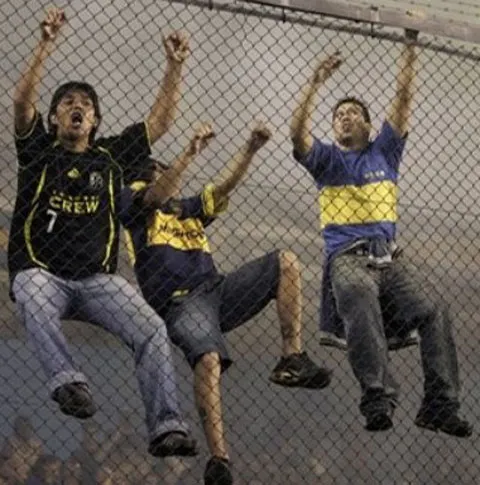 Un suporter al lui Boca Juniors a fost asasinat