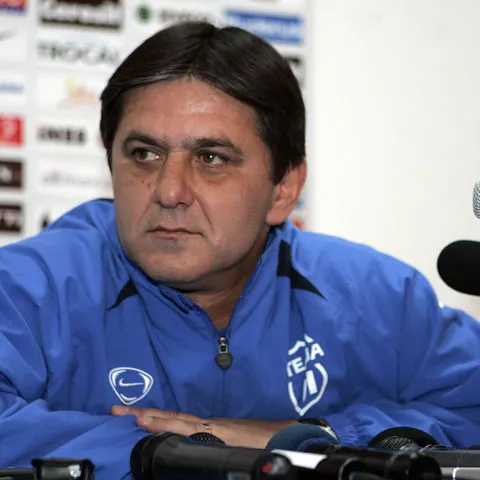 Lăcătuş: Vrem să câştigăm cât mai multe jocuri în retur, dar nu va fi uşor, nu suntem zmeii-zmeilor