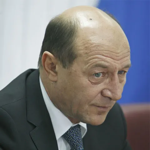 Dezbatere Realitatea.NET: Eşti de acord ca preşedintele României să primească puteri sporite? 