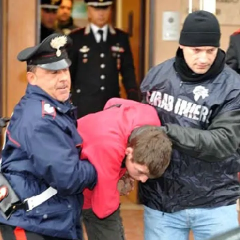 Noi atacuri împotriva românilor din Italia