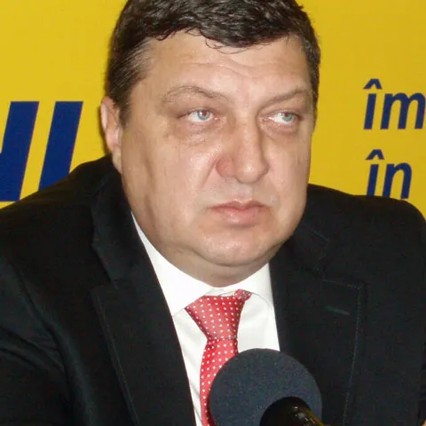România s-a aflat în situaţie de urgenţă timp de câteva săptămâni, pentru că Boc a uitat să emită o decizie