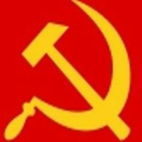 Primul manual de istoria comunismului are greşeli