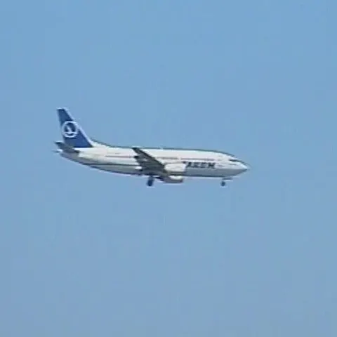 Până în iunie vor fi introduse două linii aeriene interne noi spre litoral 