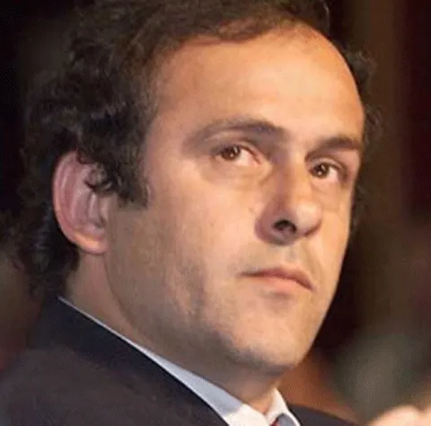 Platini este nemulţumit de sumele mari pe care vor să le cheltuiască formaţiile engleze