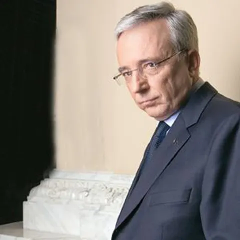 Isărescu anunţă că ţinta de inflaţie a BNR pe 2010 este 3,5%