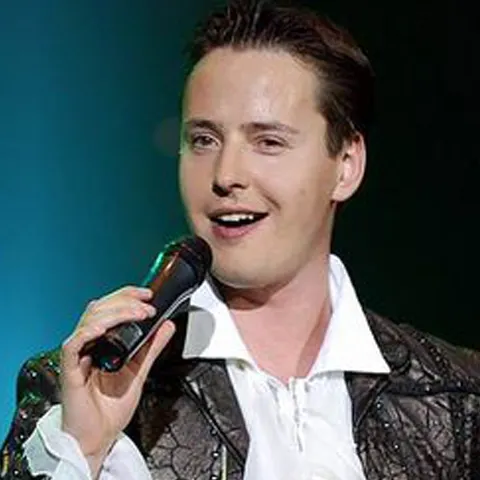 Vitas, în duet cu Gheorghe Zamfir la Bucureşti (Video)